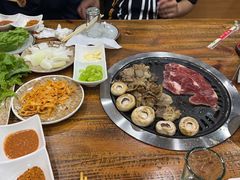 -雪岳山韩式烤肉城(曙光小区店)