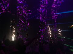 -SPACE(欢乐颂购物中心店)
