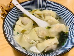 芝士蛋黄双拼馄饨-红小满休闲餐厅(十全街店)