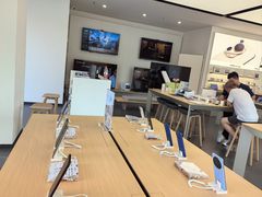-华为授权体验店(上坤上街购物中心)