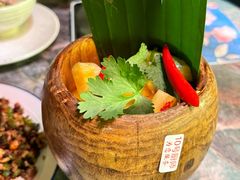 魔鬼辣辣水果-浩海火燒雲傣家菜(静安芮欧店)