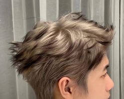 -Tloml salon