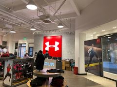 -UNDER ARMOUR(新燕莎奥莱店)