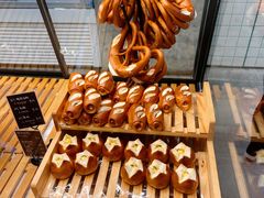 -Dough&Joe团憩(瑞虹天地月亮湾店)