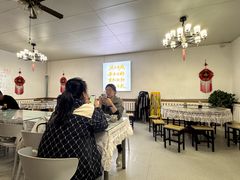 -天天向上素食餐厅(五台山店)