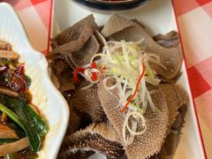 -洪霞餐馆·川菜·鲜货现炒(两江春城店)