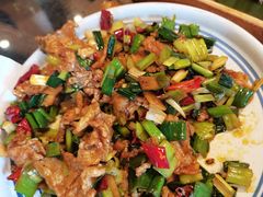 -云海肴·汽锅鸡·云南菜(天山百盛优客店)