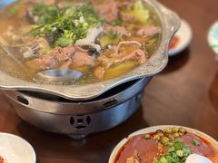 -谢老五跷脚牛肉·非遗传承店