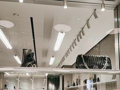 -BALENCIAGA(德基广场店)