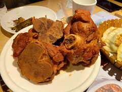 招牌酱大骨-关东小磨东北菜(上海长风大悦城店)