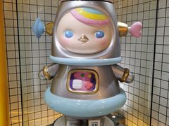 -泡泡玛特POPMART(上海环球港店)