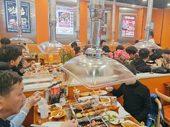 -哈尔滨小酒馆·鲜肉现穿自助烧烤(康新花园店)