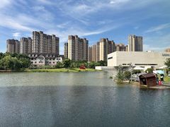 -李自健美术馆