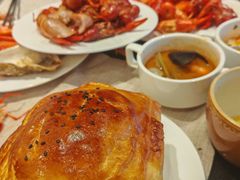 -东方红海鲜百汇(国际大厦店)