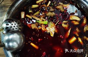 Fatty Intestine with White Crucian Carp