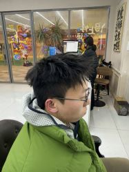 点击看大图 -尤司男士国潮理发馆