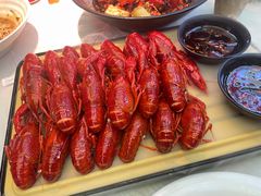 -肥肥虾庄·金牌油焖大虾(沙湖店)