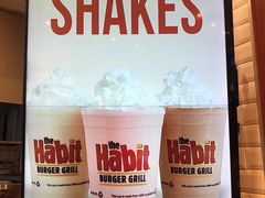 -The Habit Burger Grill 哈比特汉堡(爱琴海店)
