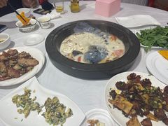 -泸沽肴(泸沽湖大洛水村农村信用社旁店)