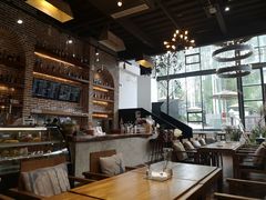 -桉树林A coffee 森林餐厅(三圣乡店)