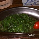 夜幕下的酒馆时光