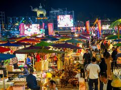 -东南亚风情赶摆街夜市