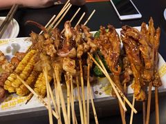 -威记烧嘢·南宁烧烤·超级生牛(绿地店)