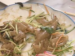 -一口猪海鲜浑锅·东北家常菜