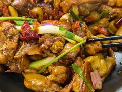 招牌土鸡煲-肥家大排档(天河体育西店)