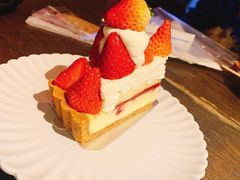 草莓芝士挞-黑草莓(重庆路店)