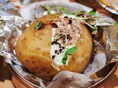 -秘密旅行Bonjour(黑金冠 江南西店)