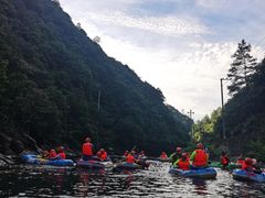 -安吉龙王山峡谷漂流