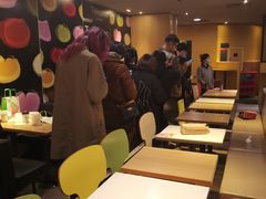大堂-麦当劳(王顶堤店)