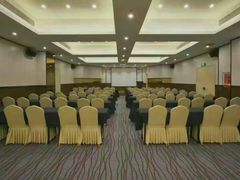 -郑州星座精品酒店(国贸360店)