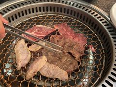 -炙忧烤肉屋(中国铁建广场店)