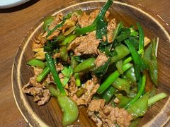 -隔壁老王·家常云南菜(皇冠店)