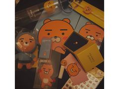 -KAKAO FRIENDS(弘大店)