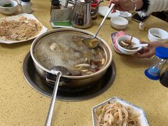 -东巴谷野生菌火锅餐厅