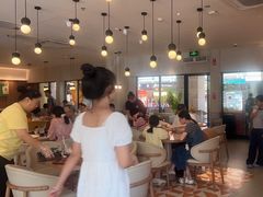 -必胜客(阿罗海店)