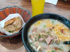 -万红路羊汤烧饼店(将台路店)