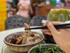 -红旗山庄(圭峰山店)