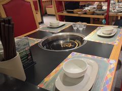 -廖掌柜·重庆鲜货火锅(上海首店)