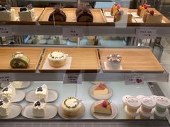面包甜点陈列柜-AHAVA·Fang Baking Studio