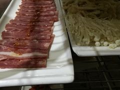 -韩红石板肉(范西路店)