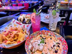 -Famous肥猫墨西哥音乐餐吧(五棵松华熙LIVE店)