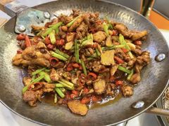 -洞庭米湘·湖南菜(银河SOHO店)