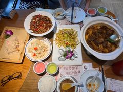 -黄泥岗·地道湖北菜(奥特莱斯店)