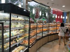 面包甜点陈列柜-85度C(青岛燕儿岛店)