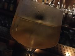 -Whisper Bar 