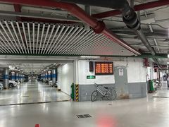 -人民广场-地下停车场